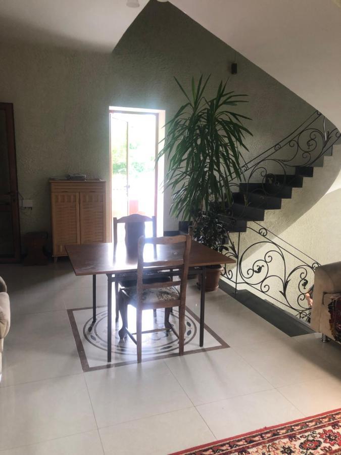 ガルニ シェ イヴェット Bed & Breakfast エクステリア 写真